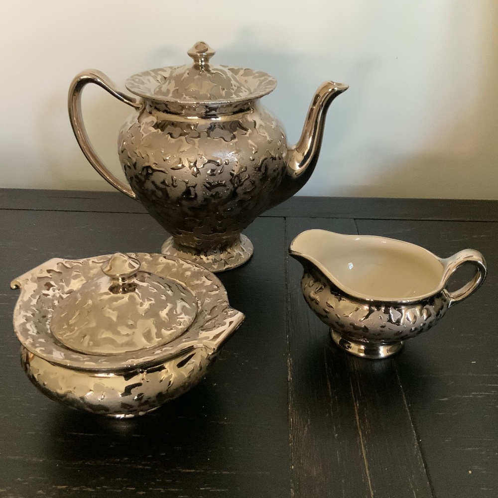 Bel-Terre 23Kt Platinum China Tea Set